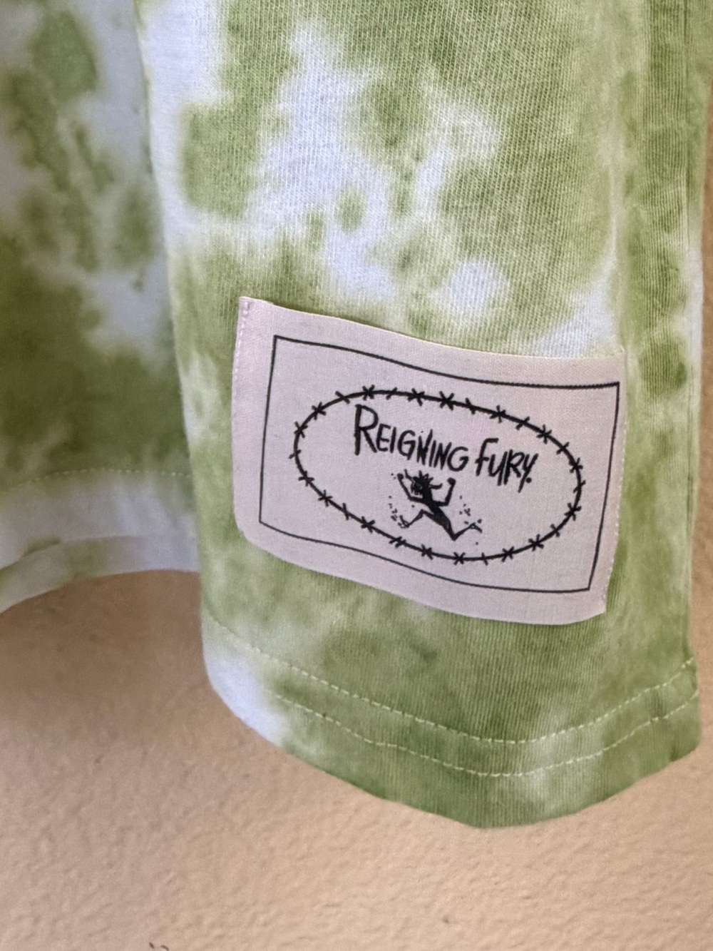 NWT! Reigning Fury Tie Dye Long Sleeve Tee USA Made Green Cream Size XL - Picture 6 of 8